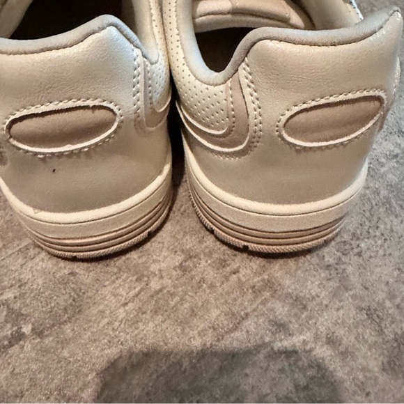 Call it spring sneakers - Picture 5 of 5